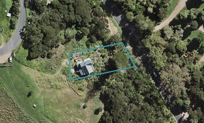 45 Te Toki Road, Ostend, Waiheke Island - Carousel 1