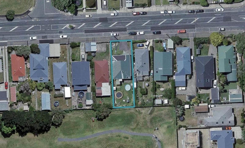 456 Broadway, Miramar, Wellington - Carousel 1
