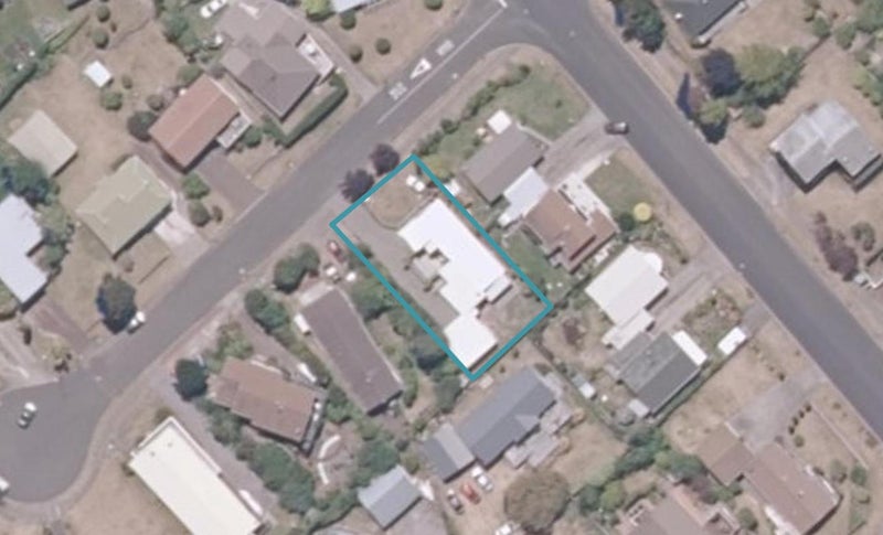 3 Silich Street, Acacia Bay, Taupo - Carousel 1