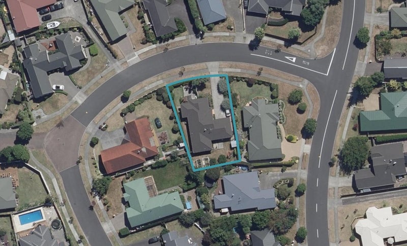 3 Fendalton Drive, Rototuna, Hamilton - Carousel 1