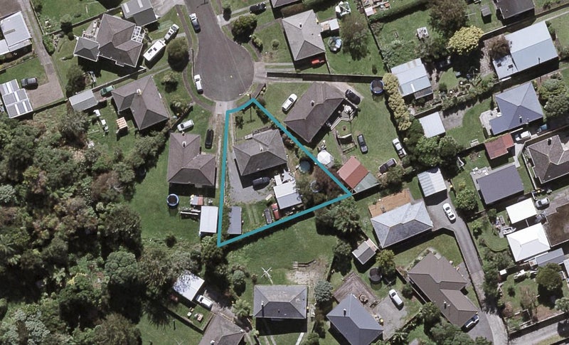21 Ridd Street, Lynmouth, New Plymouth - Carousel 1