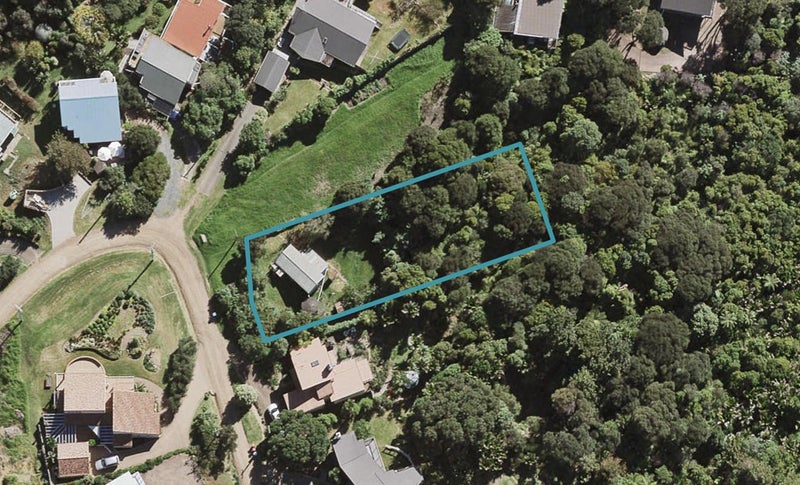 27 Marine View Road, Onetangi, Waiheke Island - Carousel 1