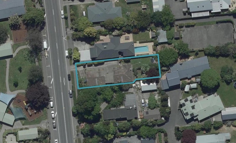 2/250 Waimairi Road, Ilam, Christchurch - Carousel 1