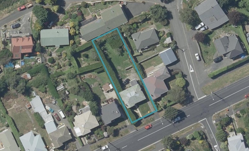 72 Mornington Road, Kenmure, Dunedin - Carousel 1