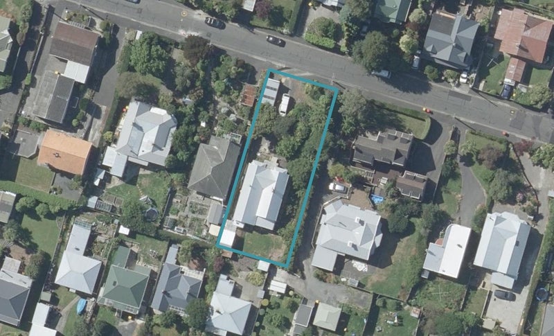 24 Argyle Street, Mornington, Dunedin - Carousel 1
