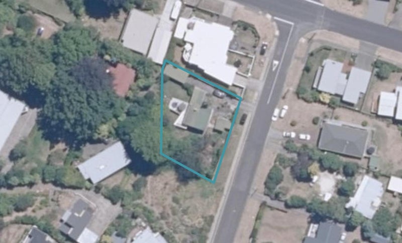 19 Otupai Street, Two Mile Bay, Taupo - Carousel 1