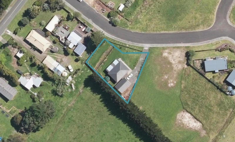 16 Weka Street, Ahipara, Kaitaia - Carousel 1