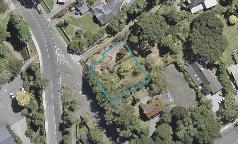47 Whitemans Road, Silverstream, Upper Hutt - Carousel 1