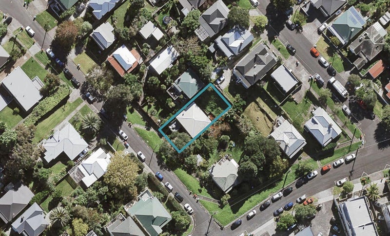 1 Hesketh Street, Kingsland, Auckland - Carousel 1