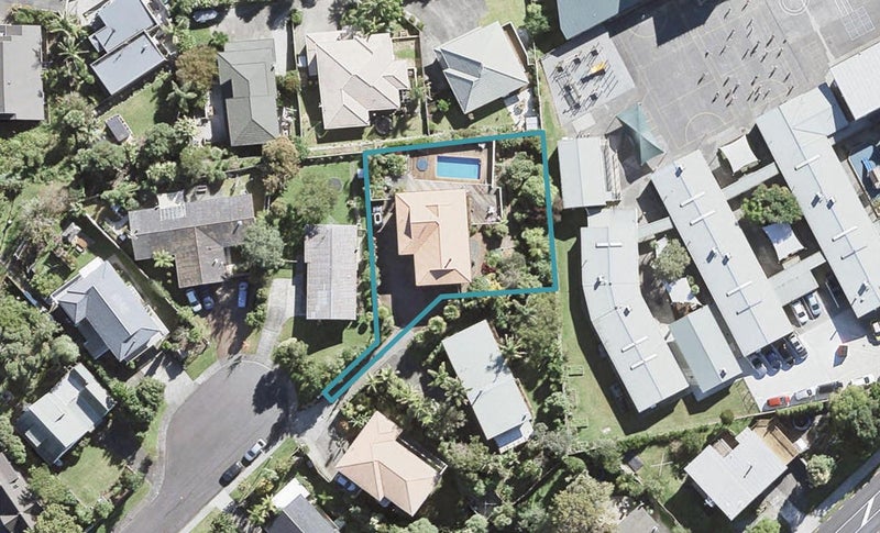 12 Alnack Place, Torbay, Auckland - Carousel 1