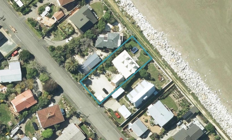 15 Broadsea Avenue, Ruby Bay, Mapua - Carousel 1