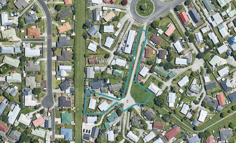 33A Lyn Grove, Papamoa Beach, Papamoa - Carousel 1
