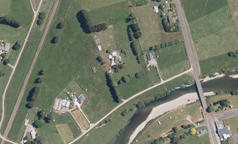 20 West Road, Mangatainoka, Pahiatua - Carousel 1