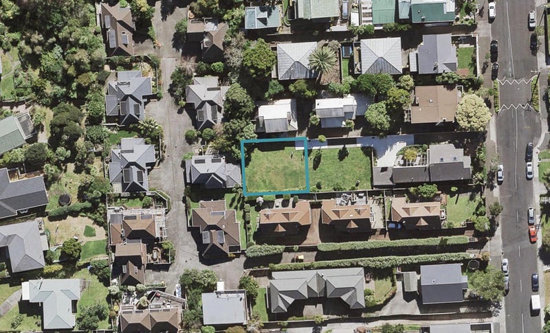 20B Mahara Avenue, Birkenhead, Auckland - Carousel 1
