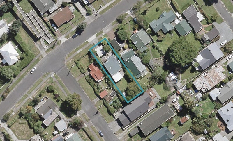40 Owen Street, Belmont, Lower Hutt - Carousel 1