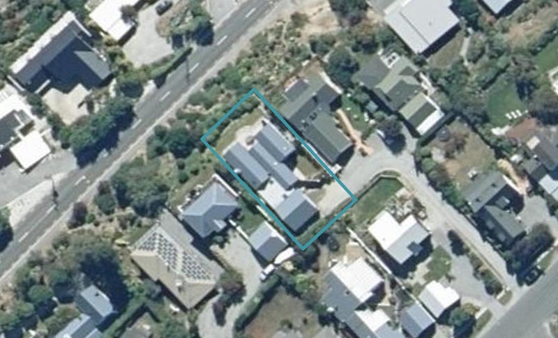 12A Oregon Drive, Kelvin Heights, Queenstown - Carousel 1