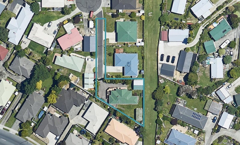 67 Kane Road, Papamoa Beach, Papamoa - Carousel 1