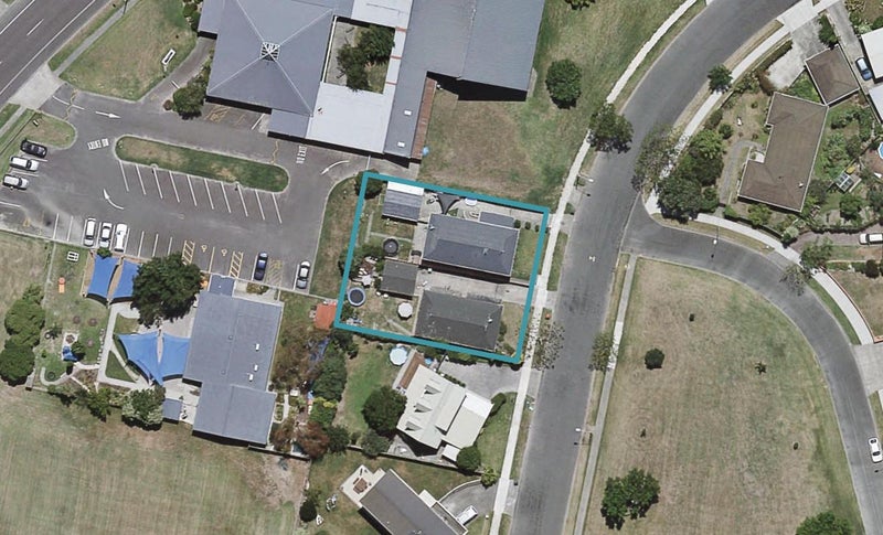 24B Ryan Crescent, Greenmeadows, Napier - Carousel 1
