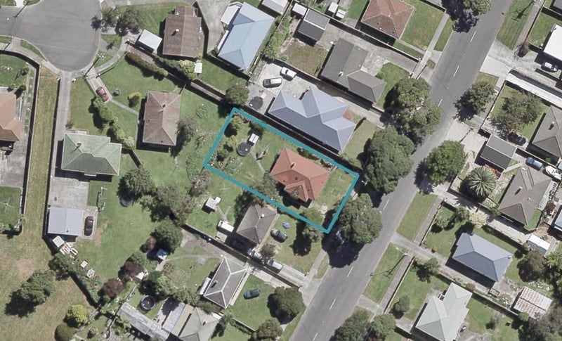 281 Oxford Terrace, Avalon, Lower Hutt - Carousel 1