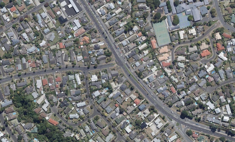316 Cambridge Road, Hillcrest, Hamilton - Carousel 1