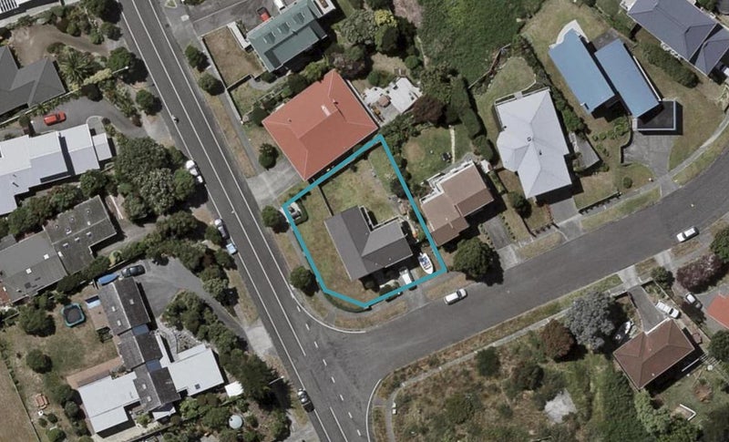 50 Hicks Crescent, Waikanae Beach, Waikanae - Carousel 1