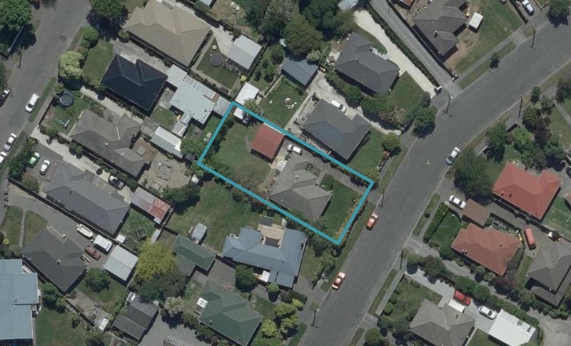 35 Flower Street, Bryndwr, Christchurch - Carousel 1