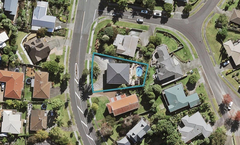 23 Unsworth Drive, Unsworth Heights, Auckland - Carousel 1