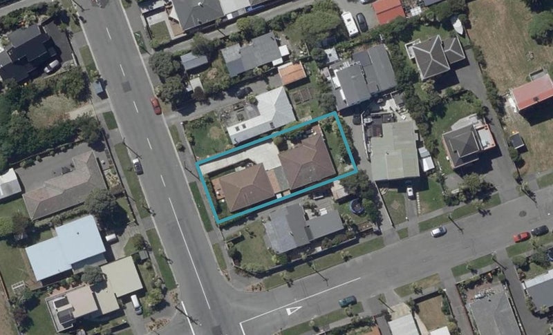 2/121 Rocking Horse Road, Southshore, Christchurch - Carousel 1