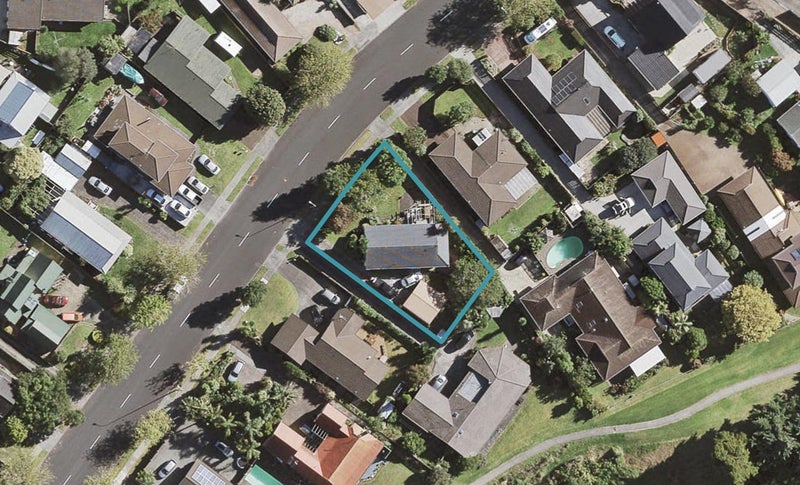 90 Carnoustie Drive, Wattle Downs, Auckland - Carousel 1