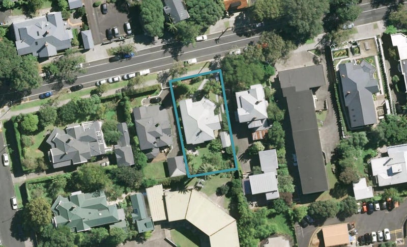 48 Sarsfield Street, Herne Bay, Auckland - Carousel 1