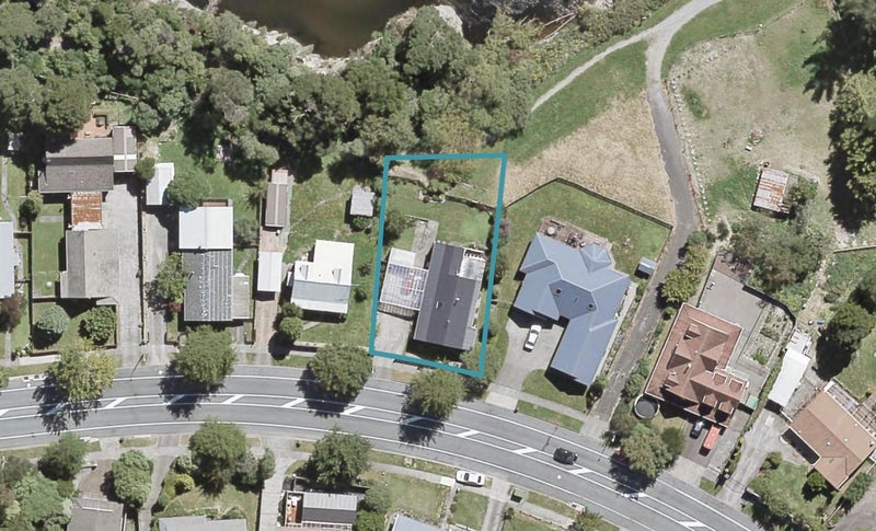 89 Gemstone Drive, Birchville, Upper Hutt - Carousel 1