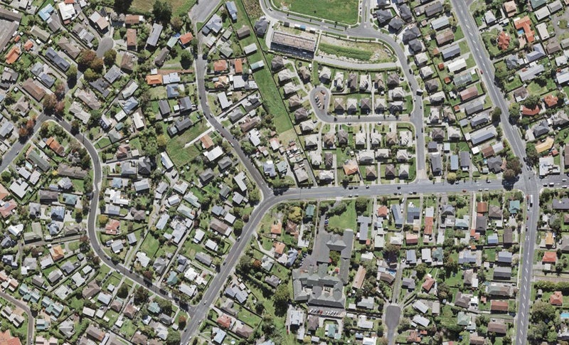 2/76 Mcleod Road, Te Atatū South, Auckland - Carousel 1