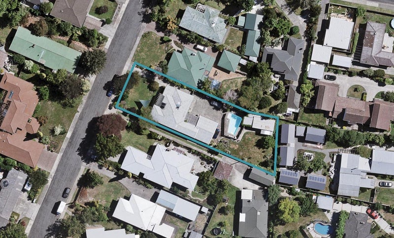 8 Cambridge Terrace, Taradale, Napier - Carousel 1