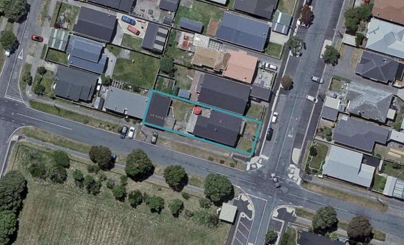 39 Kauri Street, Miramar, Wellington - Carousel 1