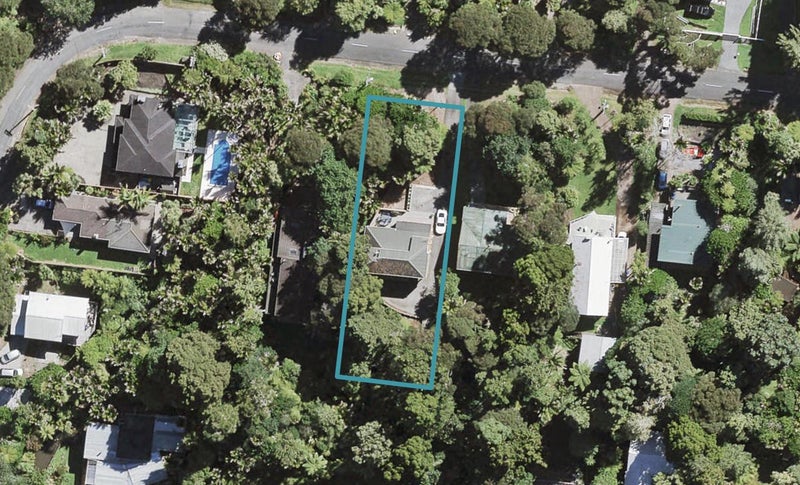 34 Waima Crescent, Titirangi, Auckland - Carousel 1