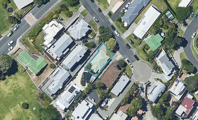 A/8 NGARATA AV, Mount Maunganui, Tauranga - Carousel 1
