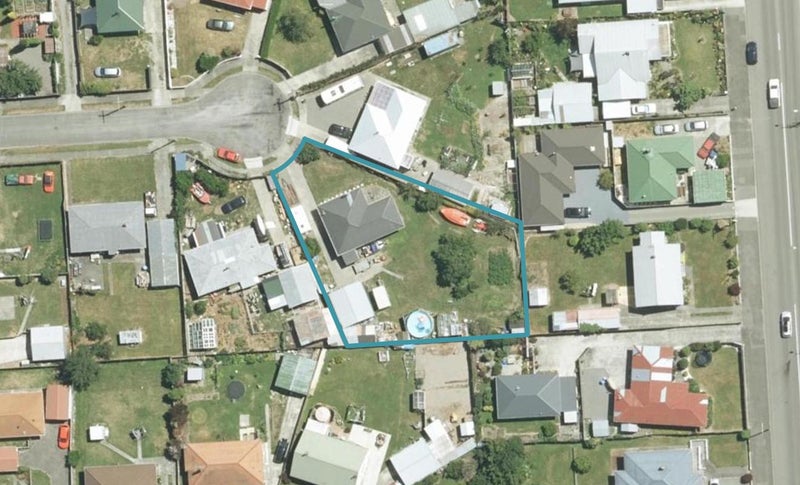 8 Costello Avenue, Mayfield, Blenheim - Carousel 1