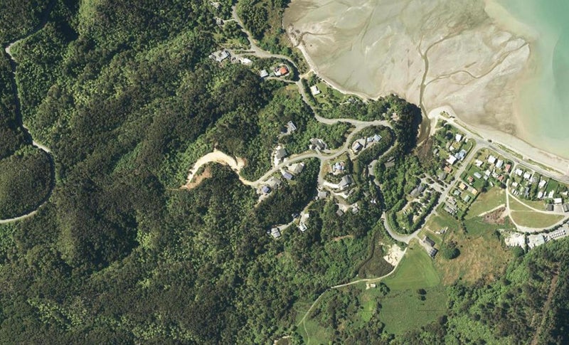 27 Soucis Lane, French Pass - Carousel 1