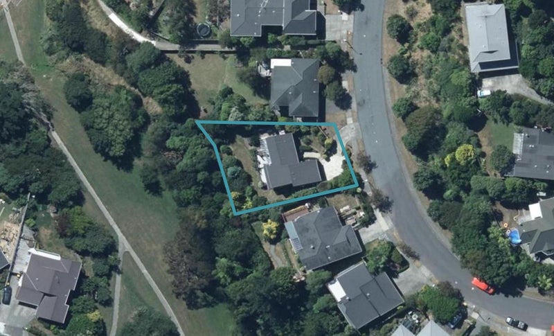 40 Sailmaker Close, Whitby, Porirua - Carousel 1