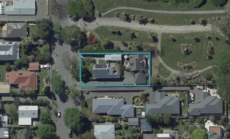 1/16 Norwood Street, Beckenham, Christchurch - Carousel 1