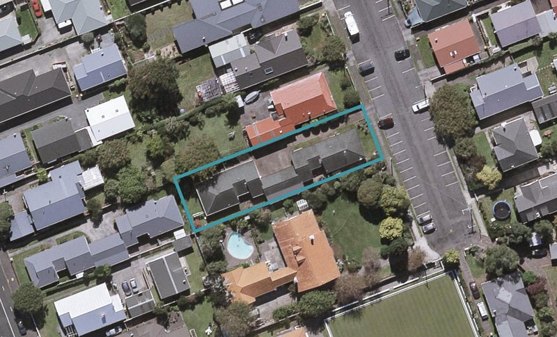 1/20 Norman Street, Lower Vogeltown, New Plymouth - Carousel 1