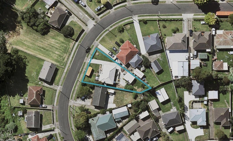 30 Antrim Crescent, Otara, Auckland - Carousel 1