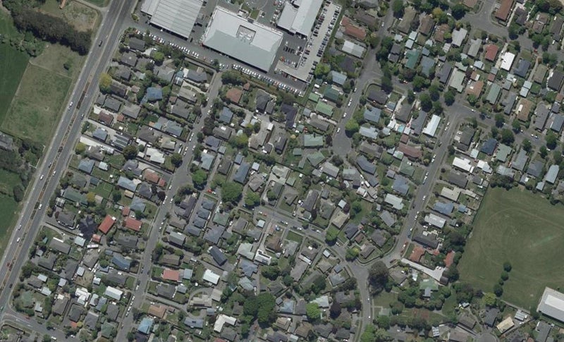 2/36 Pinehurst Crescent, Russley, Christchurch - Carousel 1