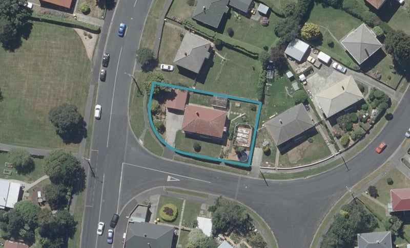 1 Forrester Avenue, Liberton, Dunedin - Carousel 1