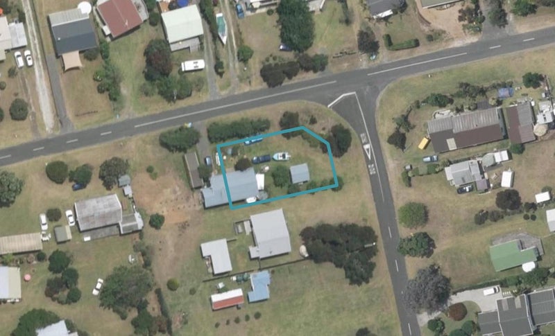 27 Dey Street, Mangawhai Heads, Mangawhai - Carousel 1