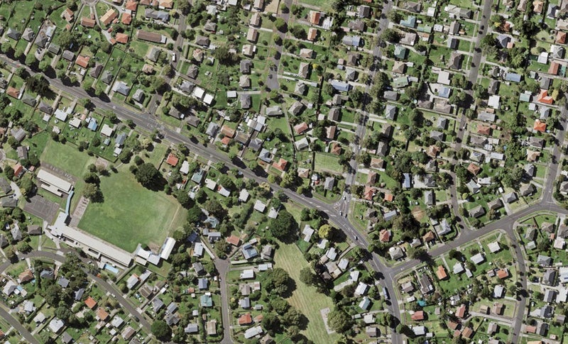 176 Tripoli Road, Point England, Auckland - Carousel 1