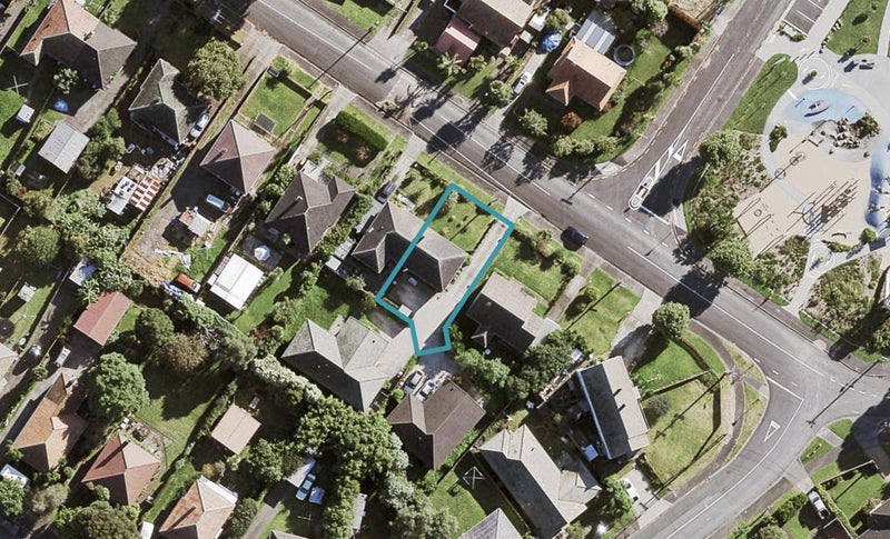 30 Herdman Street, Waterview, Auckland - Carousel 1