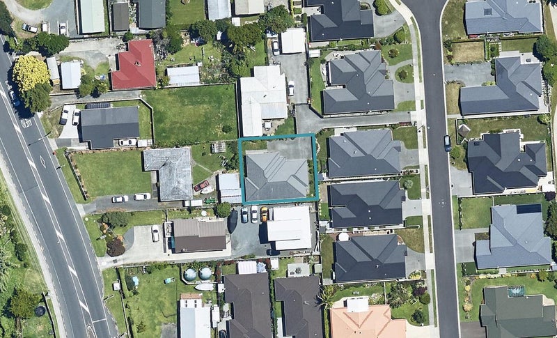 11 Saltwood Lane, Bethlehem, Tauranga - Carousel 1
