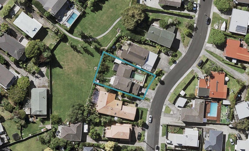 30 Merriefield Avenue, Forrest Hill, Auckland - Carousel 1