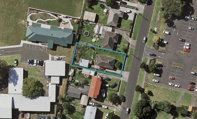 58 Otara Road, Otara, Auckland - Carousel 1